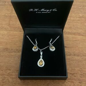 RH Macy & Co Topaz Earring and Necklace Set - never worn and in packaging